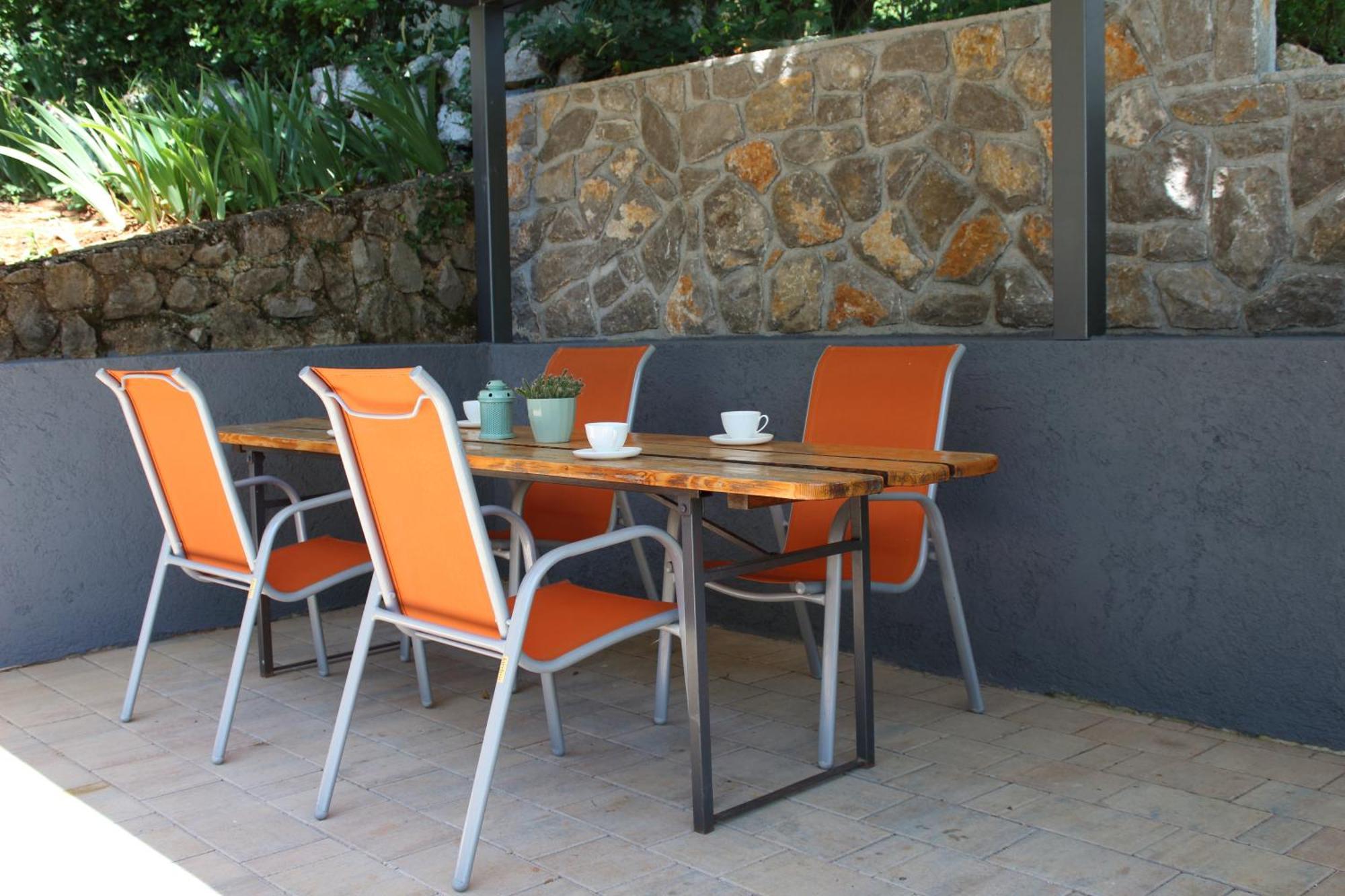 לובראן Apartments Basan מראה חיצוני תמונה